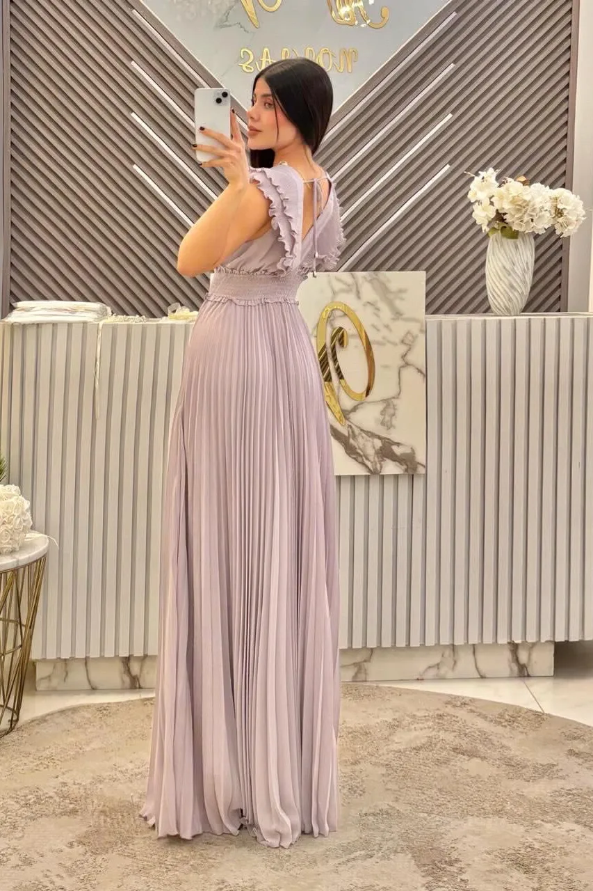 VESTIDO MAXY PLIZADO ESCOTE EN V GRIS, vista 2