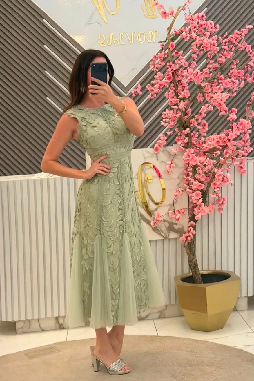 VESTIDO VERDE CORTE MIDI