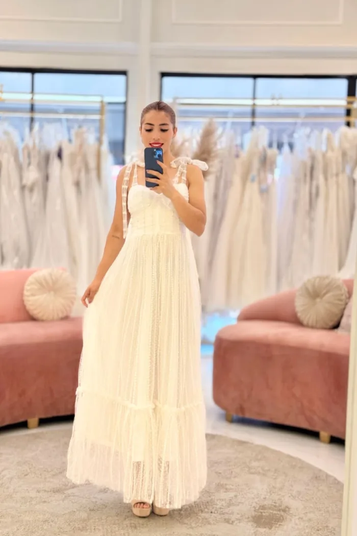 VESTIDO MIDI BLANCO TIRANTE AJUSTABLE TUL
