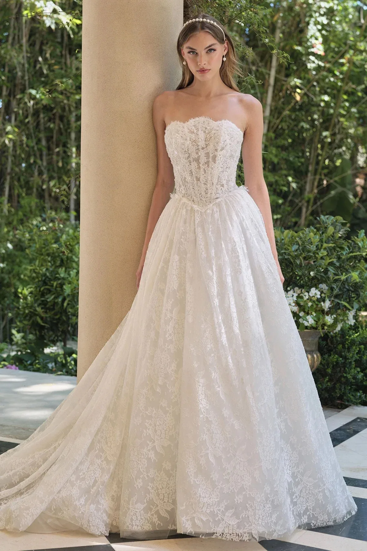 VESTIDO STRAPLE CON CORSET EN CORTE A WL061, vista 3