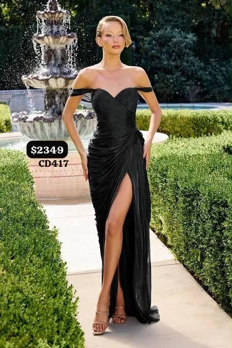 VESTIDO NEGRO DRAPEADO MEDIO HOMBRO CD417