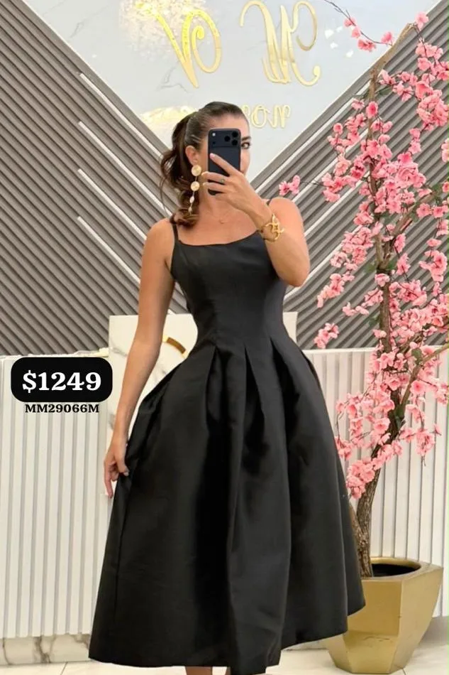 VESTIDO NEGRO MIDI GLOBO MM29066M