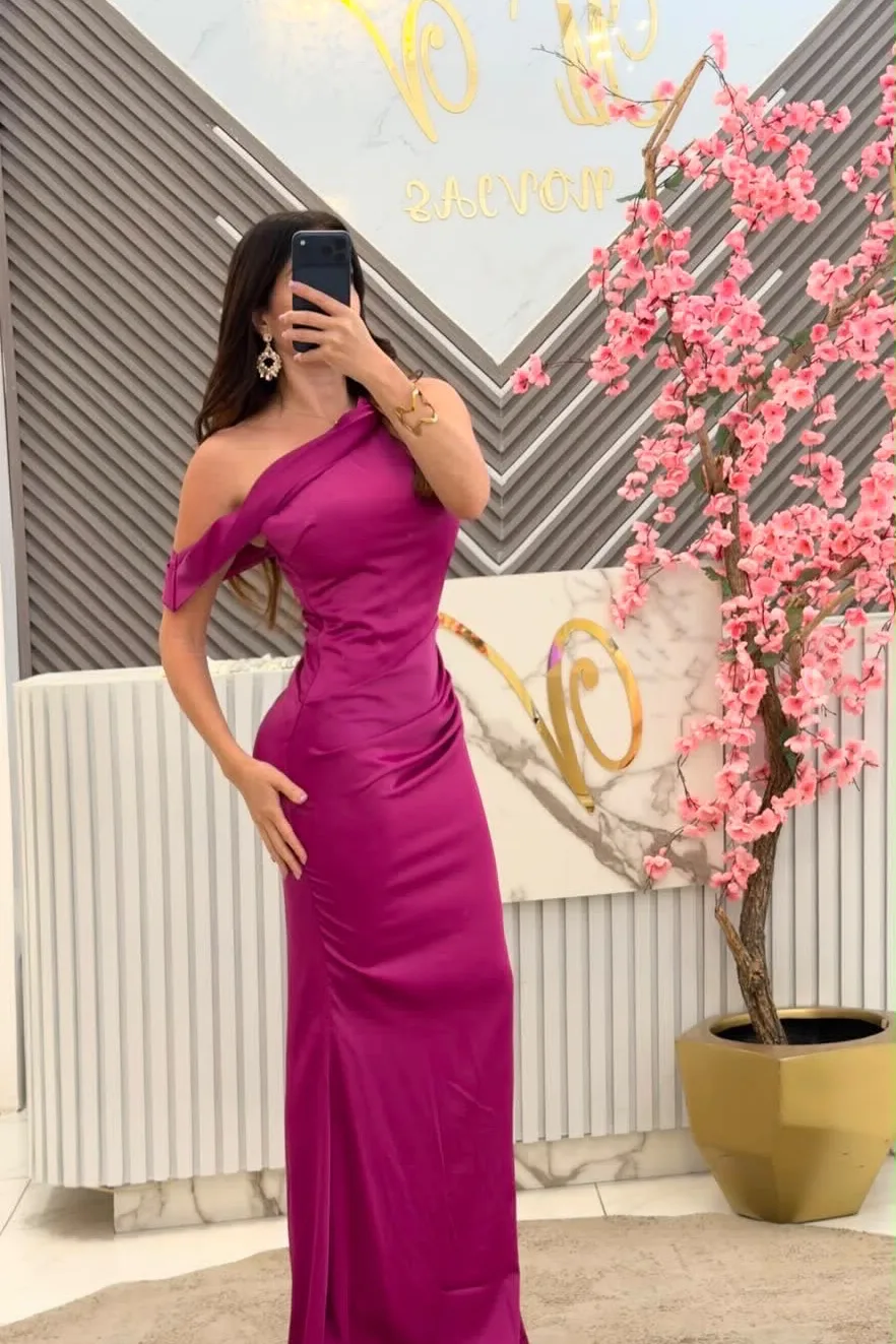 VESTIDO COLOR MAGENTA SATINADO, vista 2
