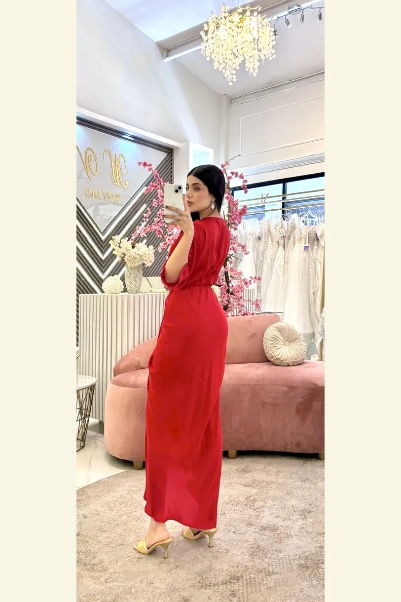 VESTIDO MIDI ROJO ASIMÉTRICO MANGA CORTA, vista 2