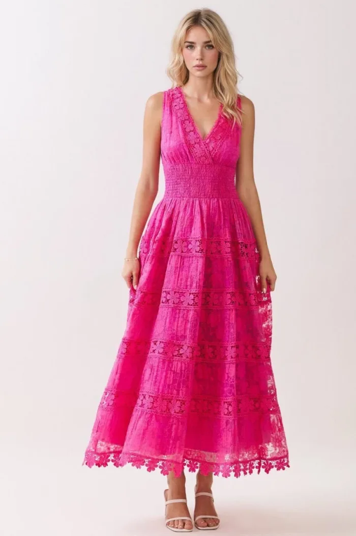 VESTIDO MIDI COLOR FIUSHA CON ESCOTE EN V