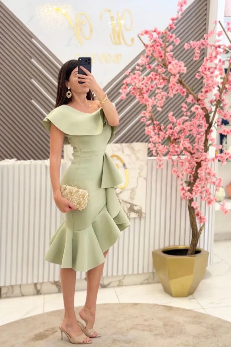 VESTIDO VERDE CON OLANES, vista 2