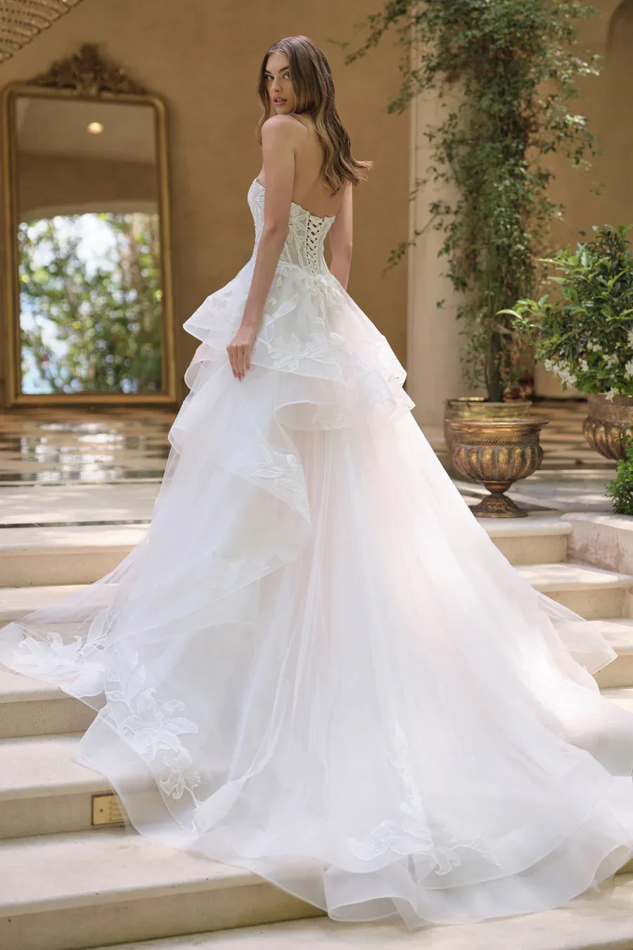 VESTIDO DE NOVIA CON OLANES Y CORSET WL059, vista 2