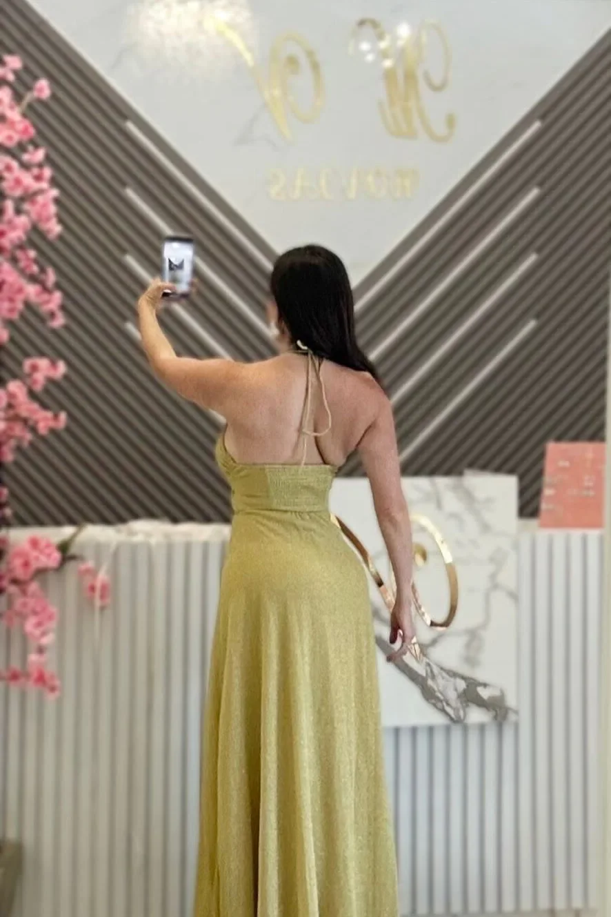VESTIDO DORADO CON ESCOTE, vista 2