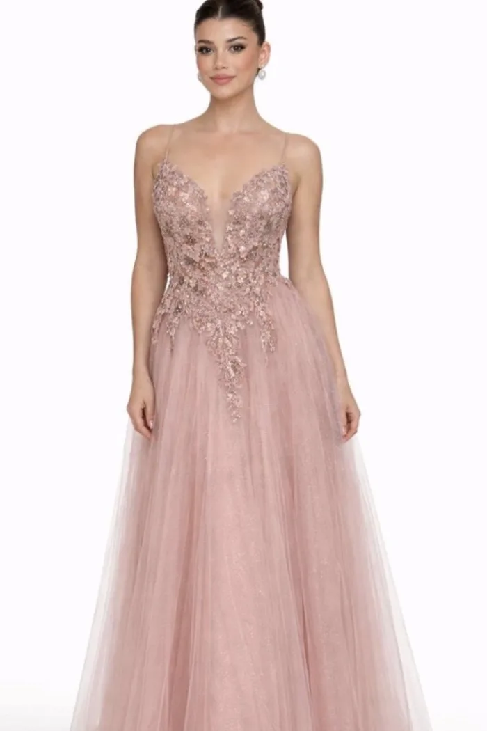 VESTIDO COLOR ROSA DE TUL CON TIRATES