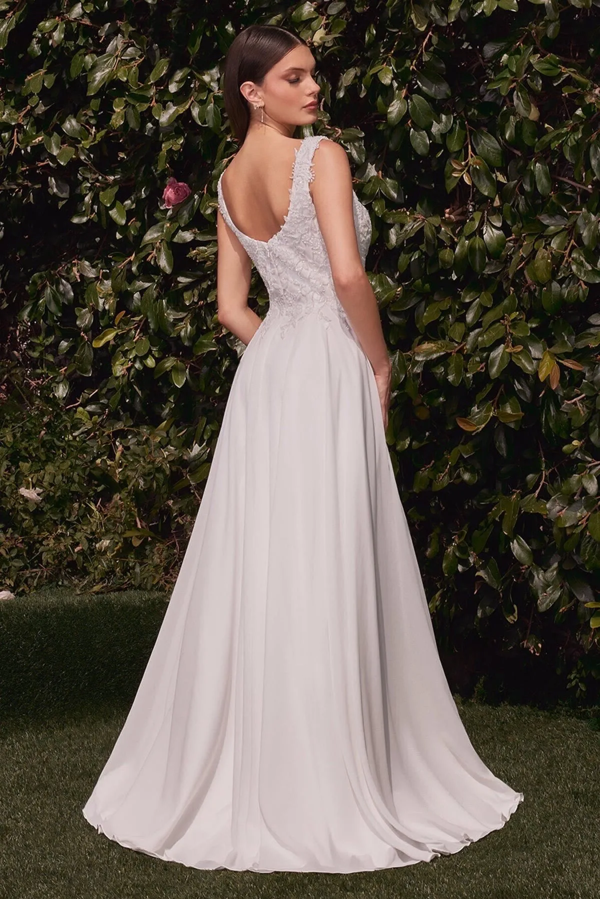 Vestidos de novia con capa desmontable en satin, vista 2
