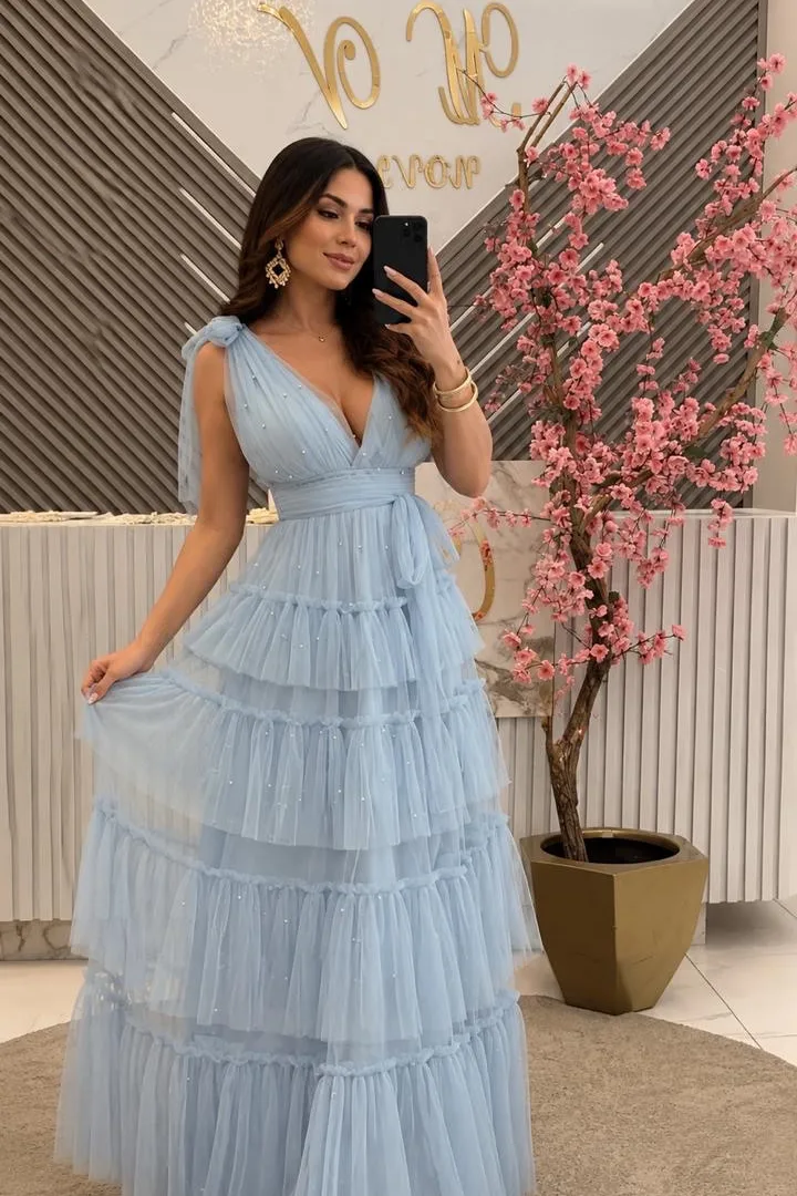 Vestido de fiesta azul claro de tul