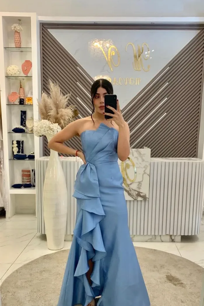 VESTIDO AZUL STRAPLE