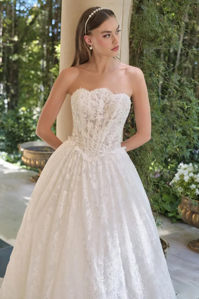 VESTIDO STRAPLE CON CORSET EN CORTE A WL061
