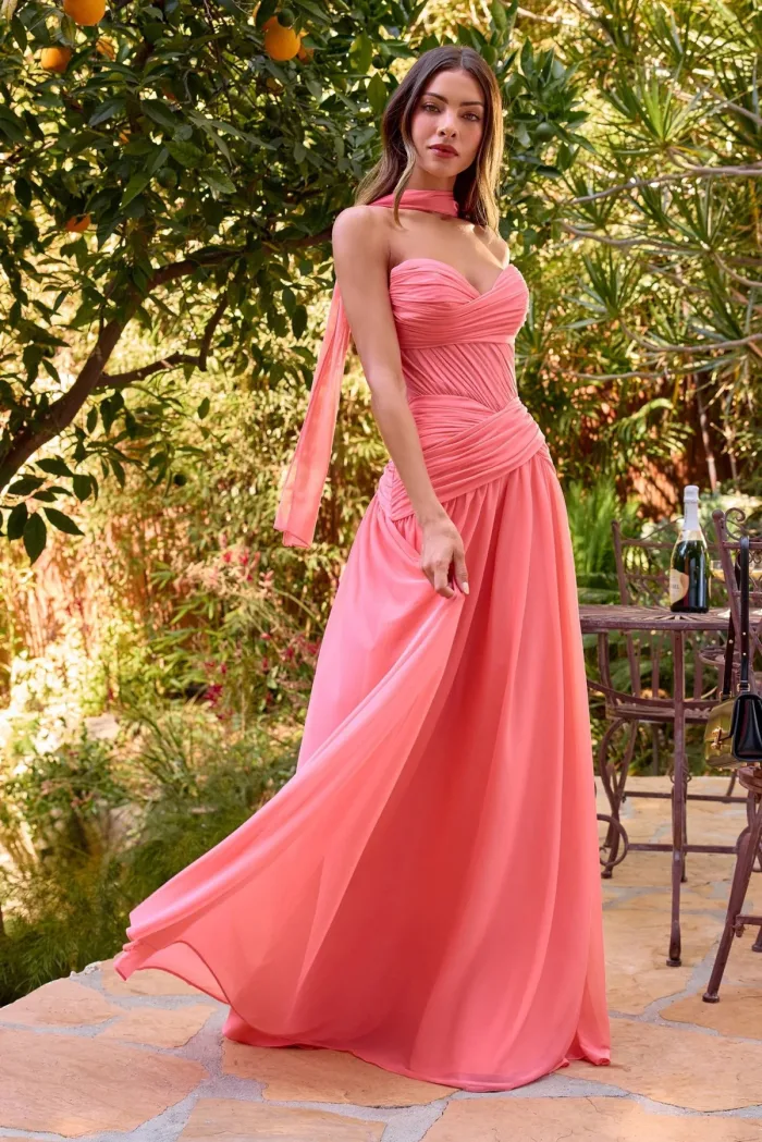 VESTIDO COLOR CORAL STRAPLE CON CORSET CD395